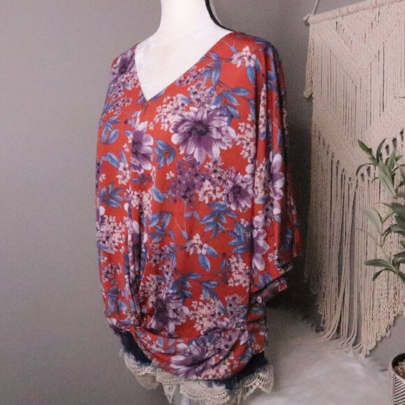 Daytrip | Floral Boho V Neck Top Large - Picture 1 of 8